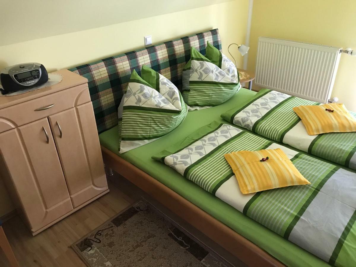 Gaestehaus Lindenhof Jennersdorf Екстер'єр фото